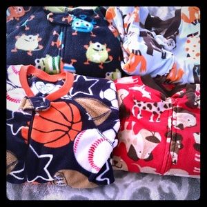 Set of 4 2t footed pajamas